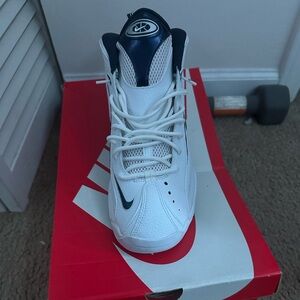 Nike air total max uptempo